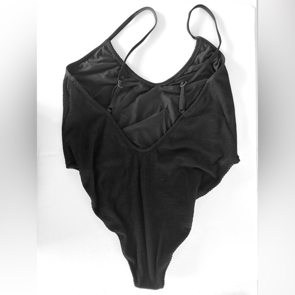 Good American Always Fits Crinkle Black Swimsuit NWOT - Picture 5 of 7